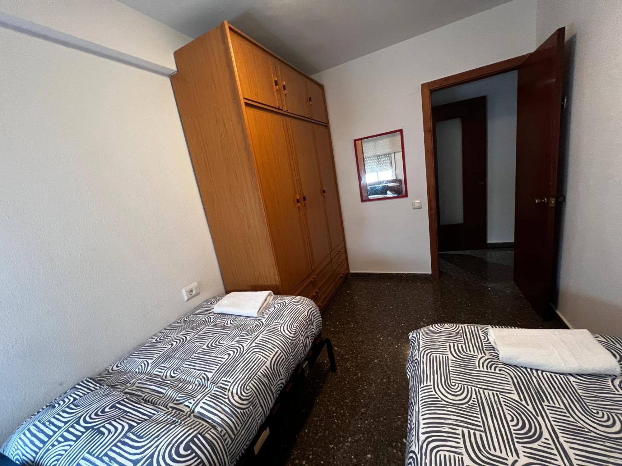Habitacion Centrica En Acogedora Casa Leilighet Valencia Eksteriør bilde